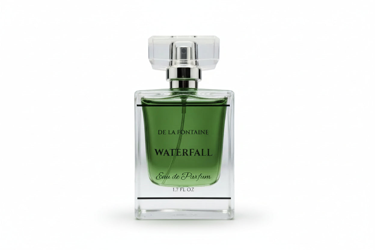 Fresh aquatic synthetic-free clean perfume with waterlily heart notes