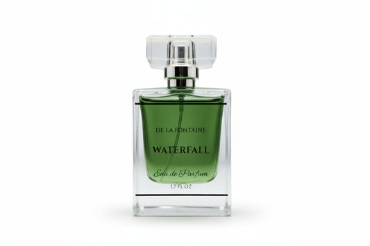 Fresh aquatic synthetic-free clean perfume with waterlily heart notes
