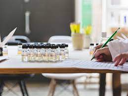 Blending essentials-intermediate perfume making course